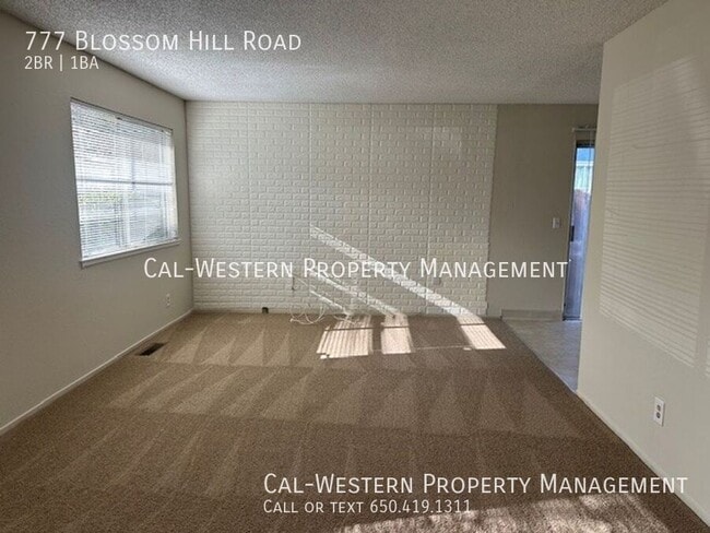 777 Blossom Hill Rd in San Jose, CA - Building Photo - Building Photo