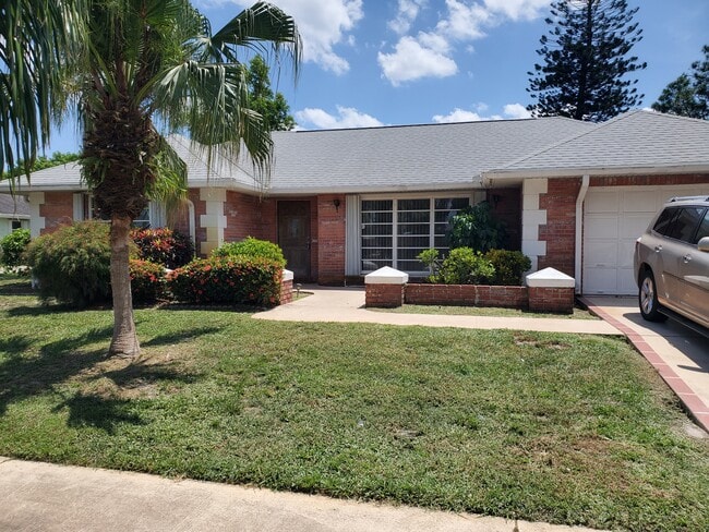 property at 154 SE Selva Ct