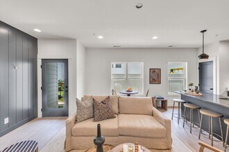 4115 4th Ave S in Birmingham, AL - Foto de edificio - Building Photo