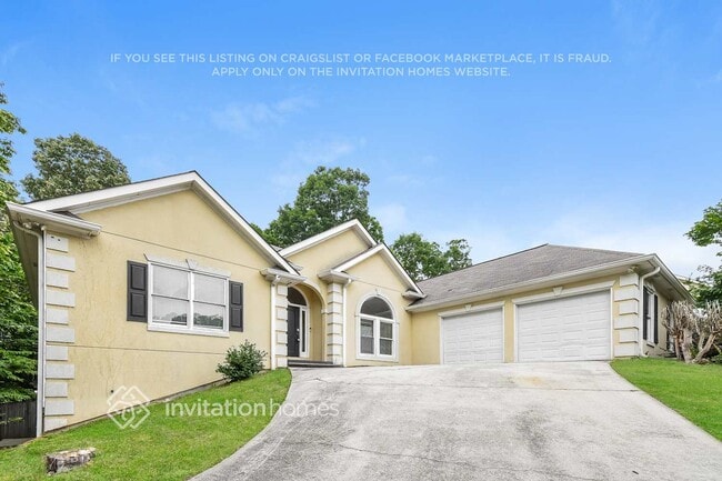 property at 2196 Woodbriar Dr