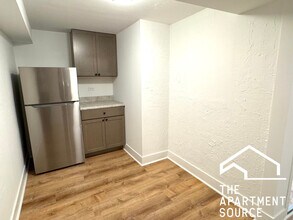 6452 W Dickens Ave in Chicago, IL - Building Photo - Building Photo