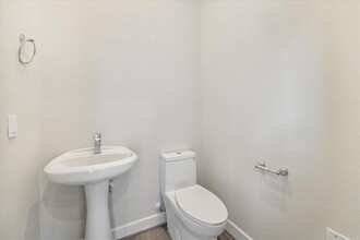 2321 Silva Park Ln in Houston, TX - Building Photo - Building Photo