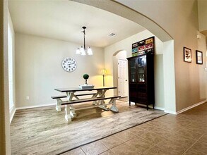73 White Magnolia Cir in Lakeway, TX - Building Photo - Building Photo