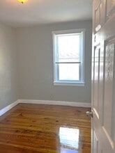 22-26 Barbara Street in Providence, RI - Foto de edificio - Building Photo