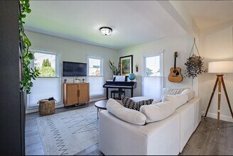 25 Preble St in South Portland, ME - Building Photo - Building Photo