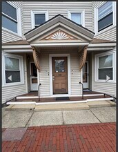 1289 Massachusetts Ave, Unit 1287A in Arlington, MA - Building Photo - Building Photo