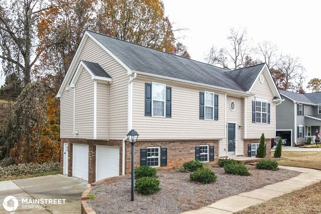 192 Mallard View Ln in Winston-Salem, NC - Building Photo - Building Photo