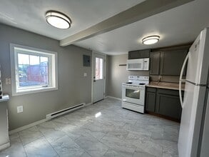 122 N 2nd St in Hamilton, MT - Building Photo - Building Photo