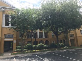 3615 Conroy Rd in Orlando, FL - Building Photo