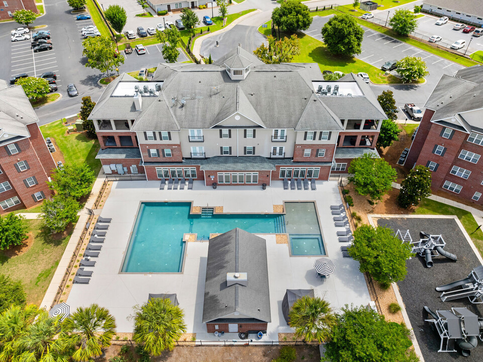 The Grand at Market District in Statesboro, GA - Foto de edificio