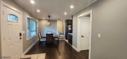 141 West End Ave in Hopatcong, NJ - Building Photo - Building Photo