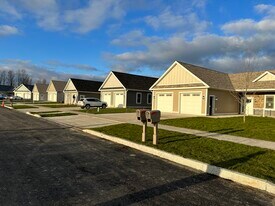 252 Liam Ln in Rome, NY - Building Photo