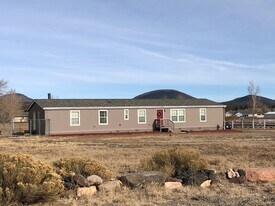 6015 E Morningside Rd in Flagstaff, AZ - Building Photo