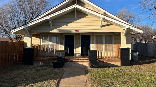 property at 402 E Wichita St