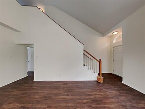 7414 Bluebird Bend in Humble, TX - Foto de edificio - Building Photo