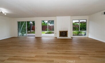 27845 Hawthorne Blvd in Rancho Palos Verdes, CA - Building Photo - Building Photo