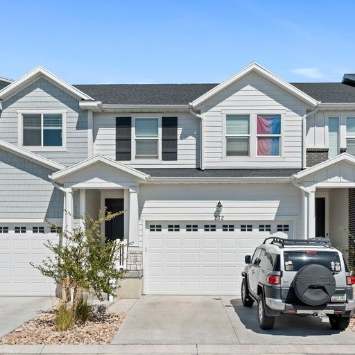 property at 272 W 560 N