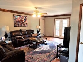 13906 Palomino Way in Midlothian, VA - Building Photo - Building Photo