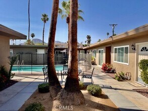 45421 Sunset Ln, Unit 3 in Palm Desert, CA - Building Photo - Building Photo