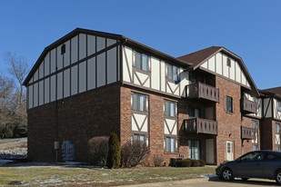 Lakewood Flats and Townhomes