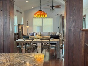 618 Avenue E in Marble Falls, TX - Building Photo - Building Photo