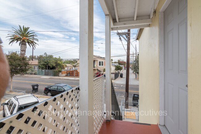 222 28th St in San Diego, CA - Building Photo - Building Photo