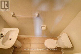 37 Drewry Ave in Toronto, ON - Building Photo - Building Photo