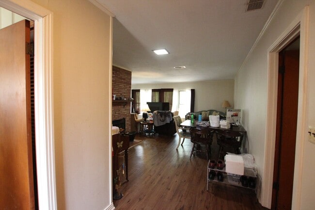1421 Graham Dr in Tyler, TX - Building Photo - Building Photo