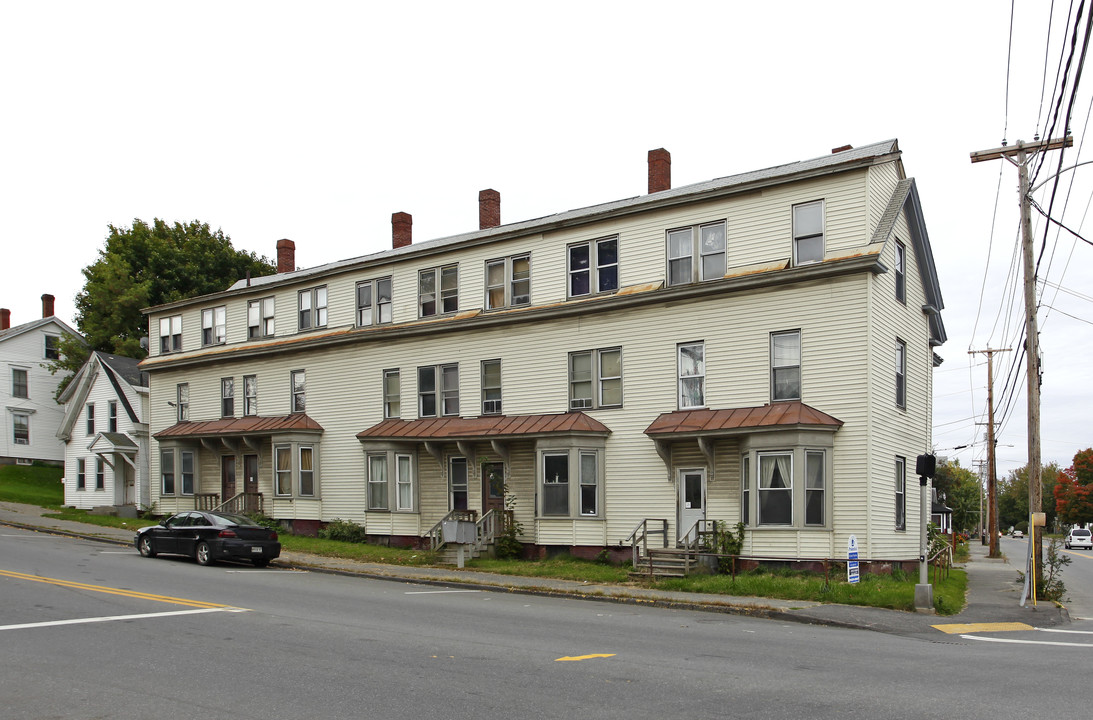 24 Elm Ct in Waterville, ME - Building Photo