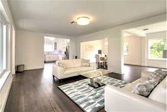 555 NE 52nd St in Miami, FL - Building Photo - Building Photo