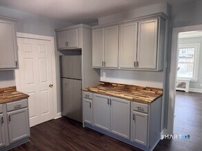 878 Hope St in Stamford, CT - Building Photo - Building Photo