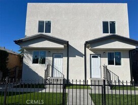 409 E 99th St in Los Angeles, CA - Building Photo