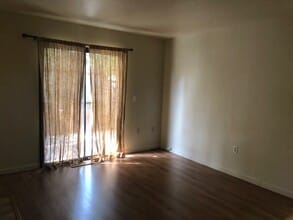 80 Francis Cir in Rohnert Park, CA - Building Photo - Building Photo