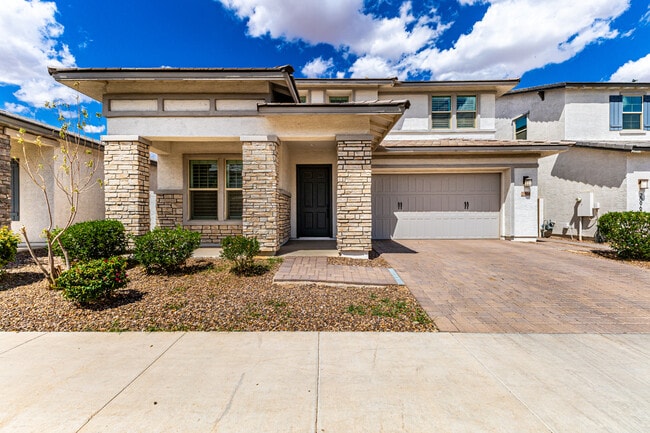 property at 20954 E Mayberry Rd