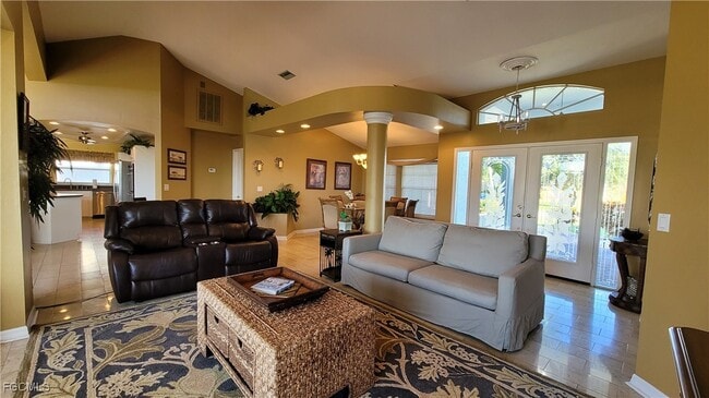 property at 2720 SW 51st St