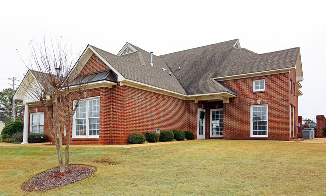 Crowne Pointe in Tuscaloosa, AL - Foto de edificio - Building Photo