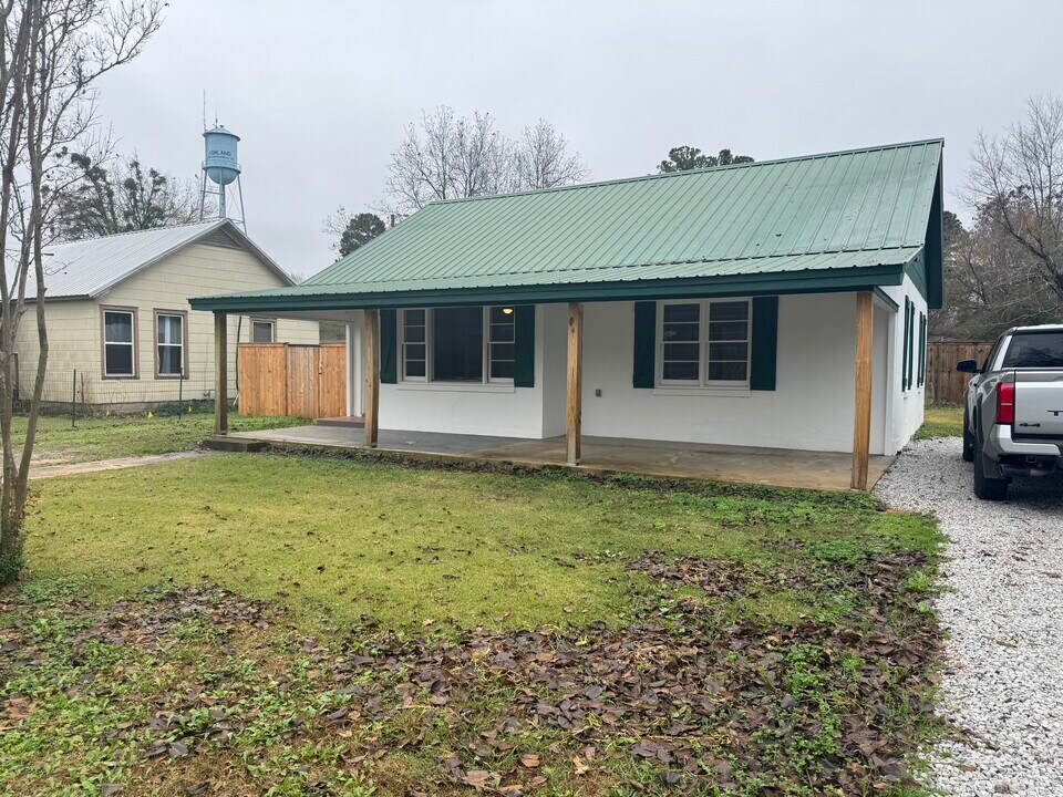 610 Ripley Ave in Ashland, MS - Building Photo