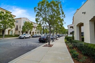 26261 Prima Way in Santa Clarita, CA - Building Photo - Building Photo