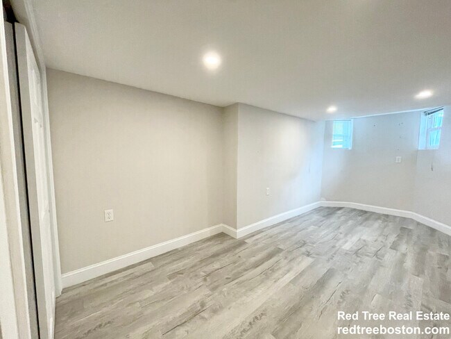 130 P St, Unit 1