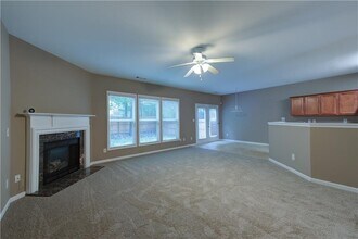 2451 Southhaven Ln in Buford, GA - Building Photo - Building Photo