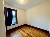 125 Cherry St, Unit 3 in Cambridge, MA - Building Photo - Building Photo