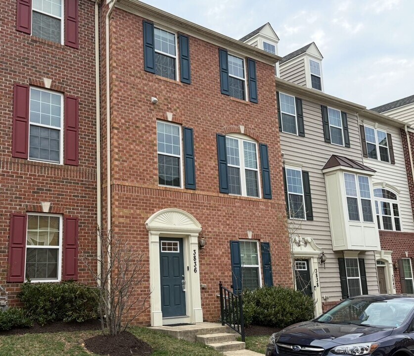 3836 Cullingworth Rd in Burtonsville, MD - Building Photo