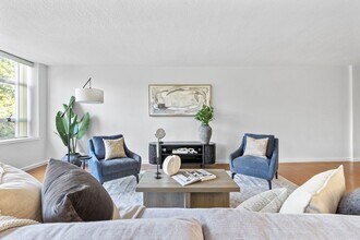 80 Park St in Brookline, MA - Building Photo - Building Photo