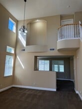 2829 Hawkins Ln in Tracy, CA - Building Photo - Building Photo