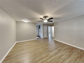 546 Baron Dr in Monroe, GA - Building Photo - Building Photo