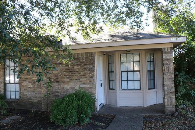 11915 Garden Terrace Dr in Dallas, TX - Building Photo