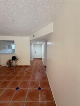 2313 W 60th St in Hialeah, FL - Building Photo - Building Photo