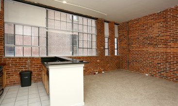 Shockoe Commons in Richmond, VA - Building Photo - Interior Photo