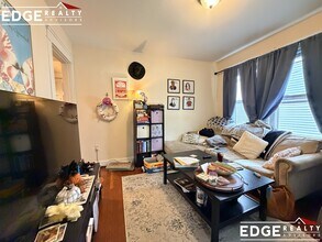 20 Claymoss Rd, Unit 1 in Boston, MA - Foto de edificio - Building Photo