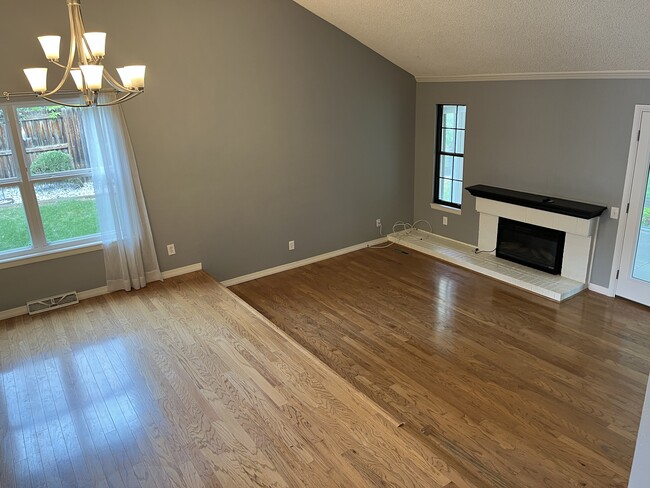 11127 W Wildhorse Peak in Littleton, CO - Building Photo - Building Photo
